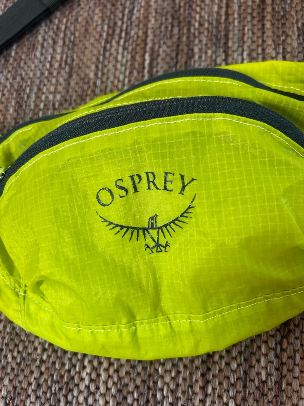 Osprey Ultralight Stuff Waist Pack in highlighter yellow - Picture 2 of 5